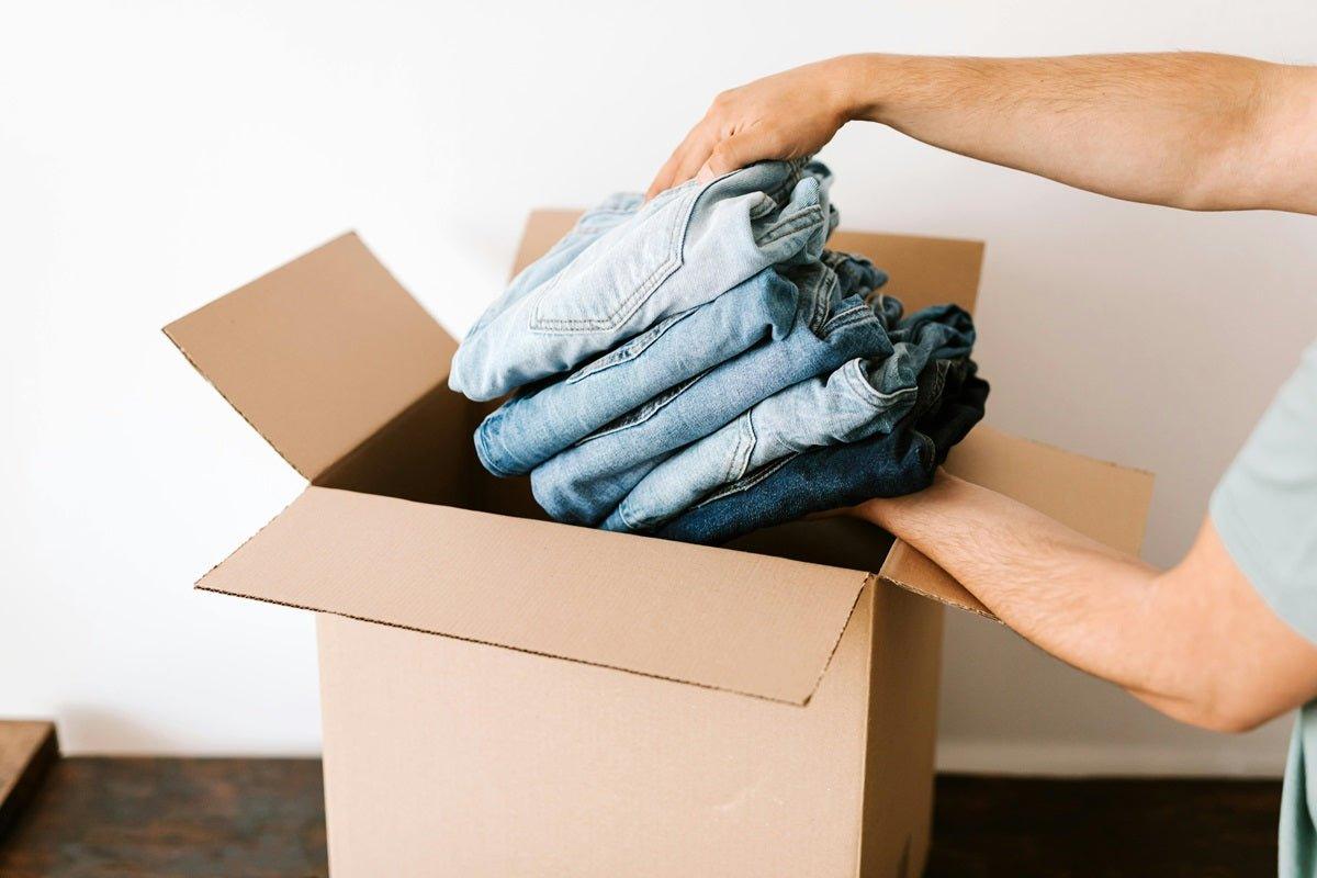 7 Reasons Why Second Hand Clothing Helps the Environment - Fashion Aftermath