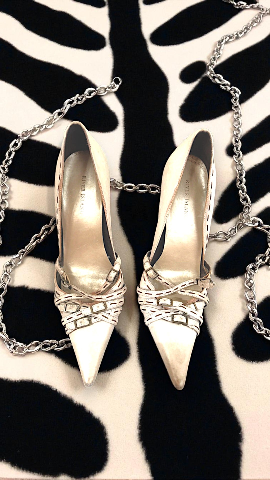 Mystery Box: Y2K High Heels