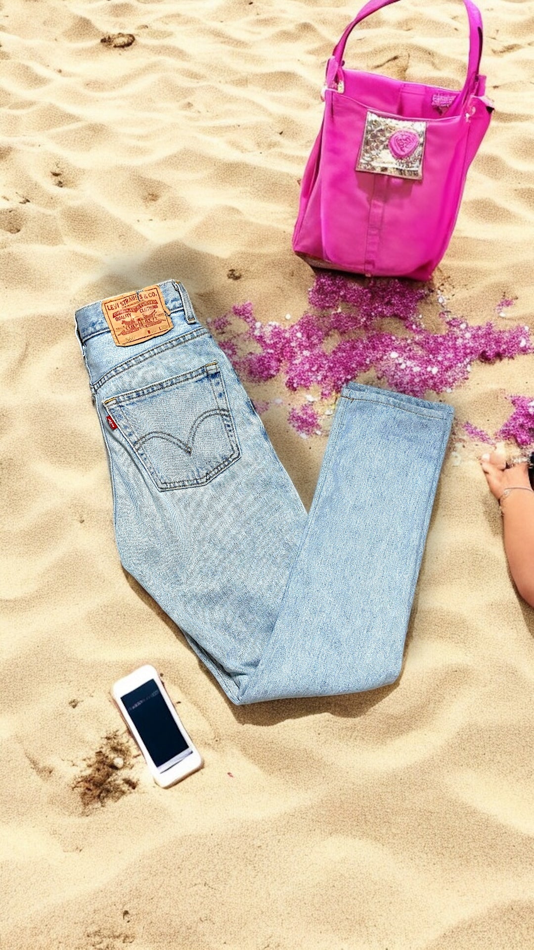 Vintage Levi’s jeans high waist straight leg W30 L32 (XS)