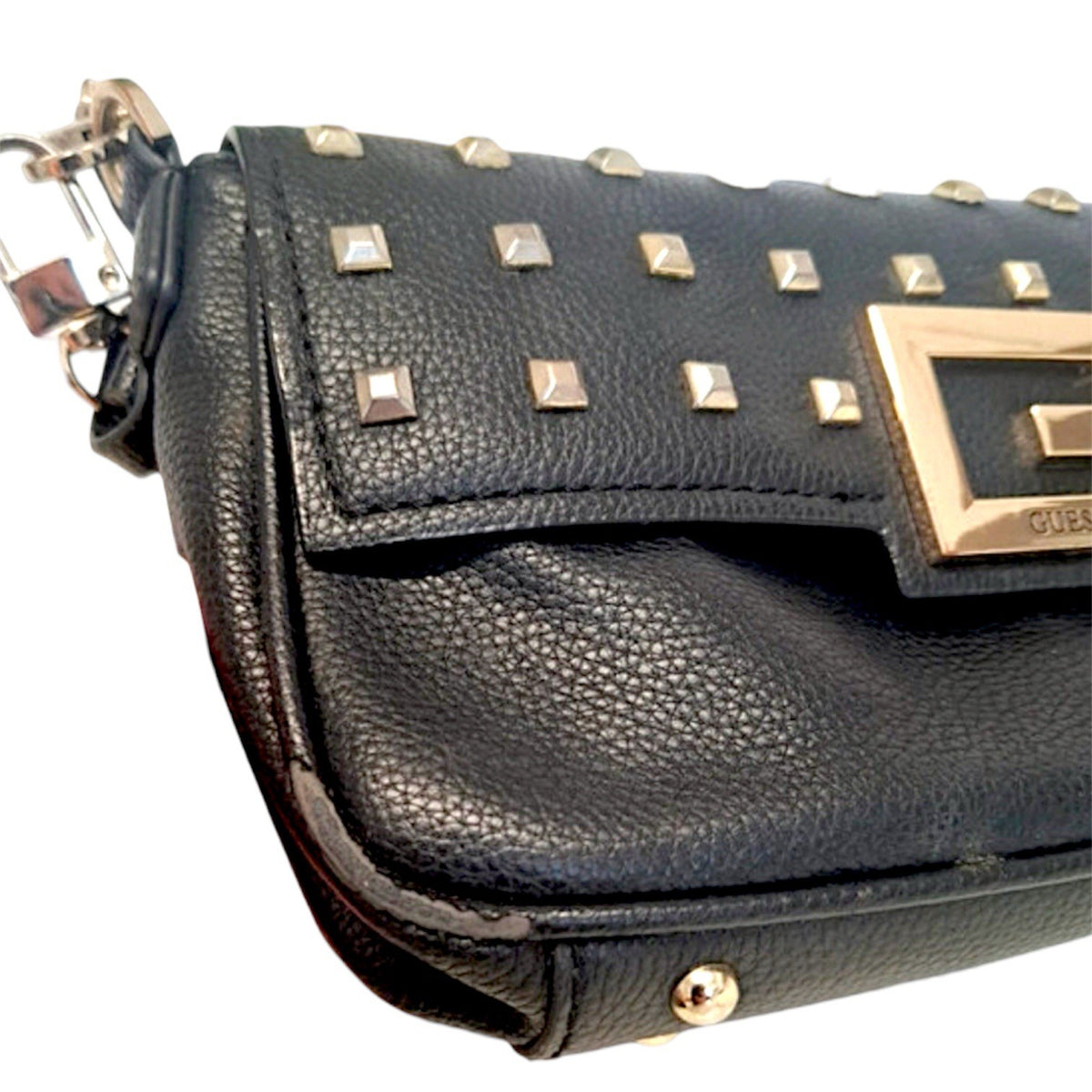 GUESS Shoulder Bag Studded - Fashion Aftermath | Thrift store - Vintage Clothing - Vintage store