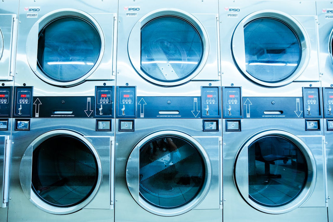 Laundry for 100 Pair of Vintage Carhartt & Dickies Jeans