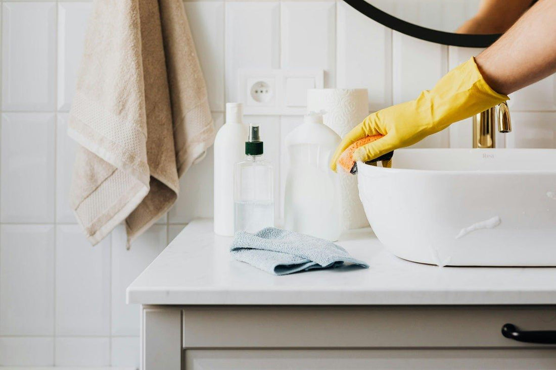 Sustainable Laundry Detergent by Earth Breeze - Fashion Aftermath