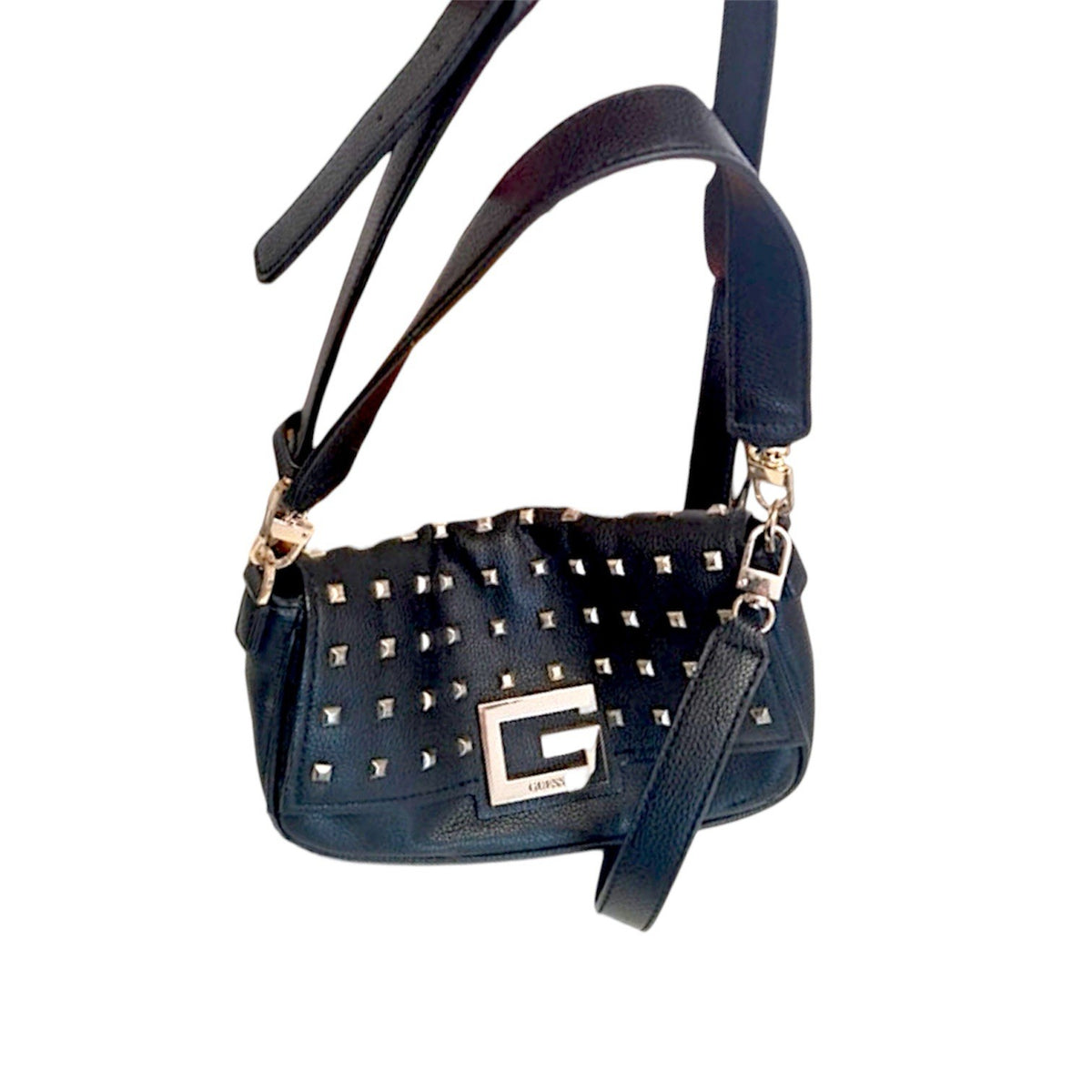 GUESS Shoulder Bag Studded - Fashion Aftermath | Thrift store - Vintage Clothing - Vintage store