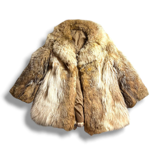 real Fur coat - coyote jacket - Size L - vintage clothing - thrift store - thrift stores near me - thrift shopping near me - y2k -
thrift shops near me - thrifting near me - thrift near me - thrifting shops near me
y2k fashion - y2k clothing - y2k outfits - y2k style - thrift shop 